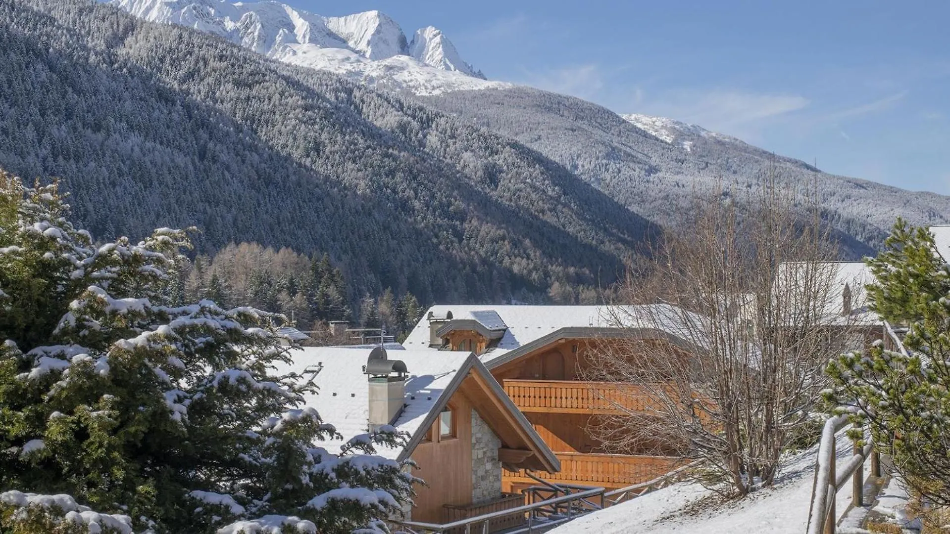 La Mansarda Appartement Ponte Di Legno 0*,  Italië