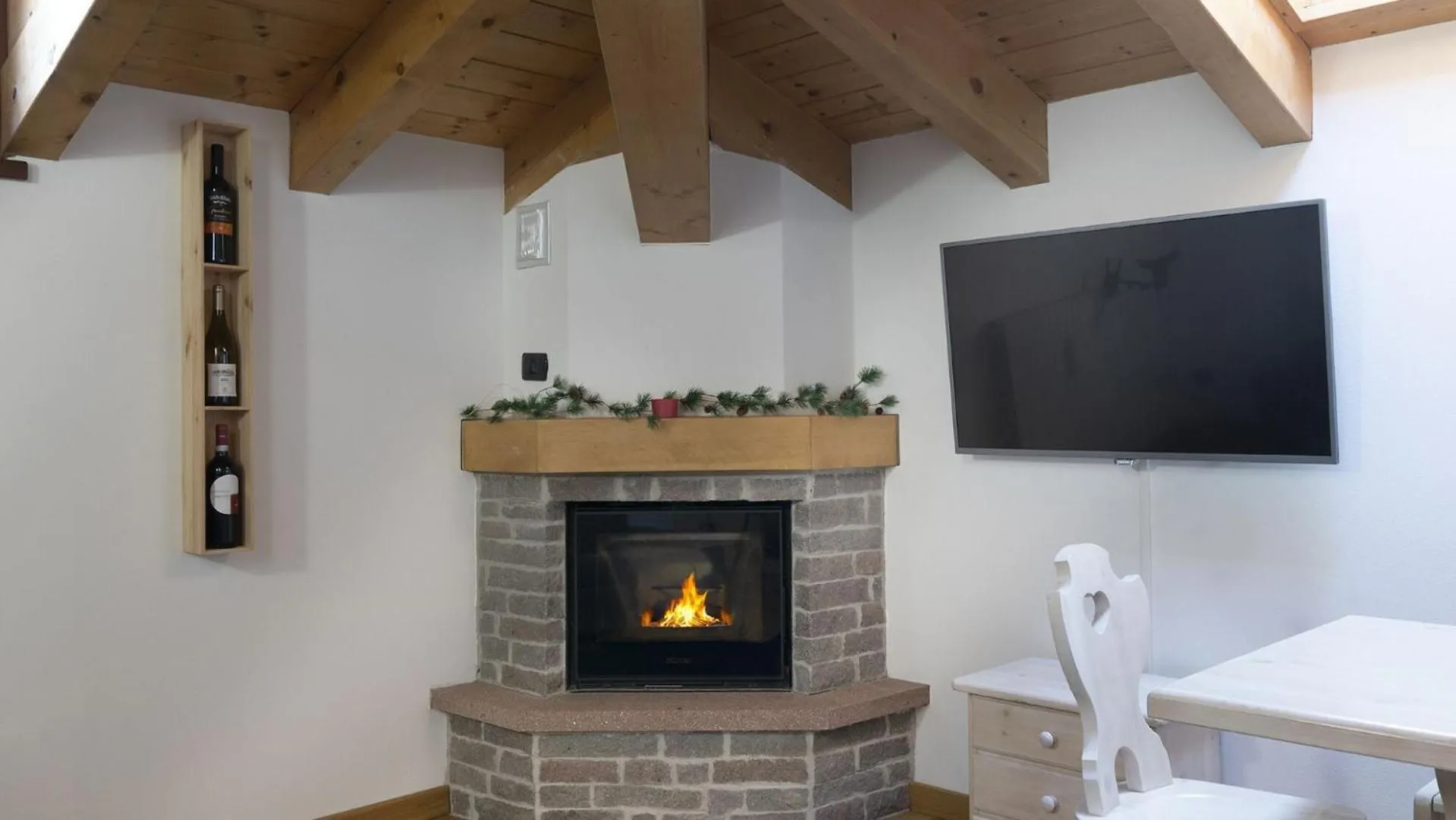 La Mansarda Appartement Ponte Di Legno Italië